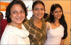 Kajol,sister and her mom