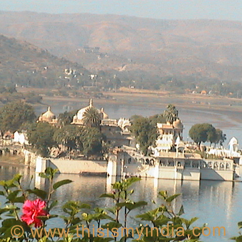 Pictures of India, Udaipur Inspired Tajmahal