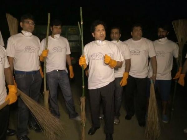 Sachin Tendulkar's Clean India